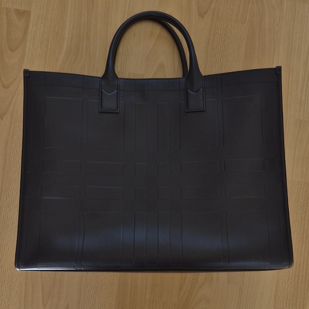 Burberry Mens Large Embossed Leather Tote